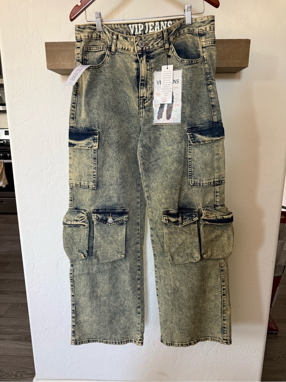 VIP Jeans Olive-Green Washed Wide-Leg Cargo Jeans